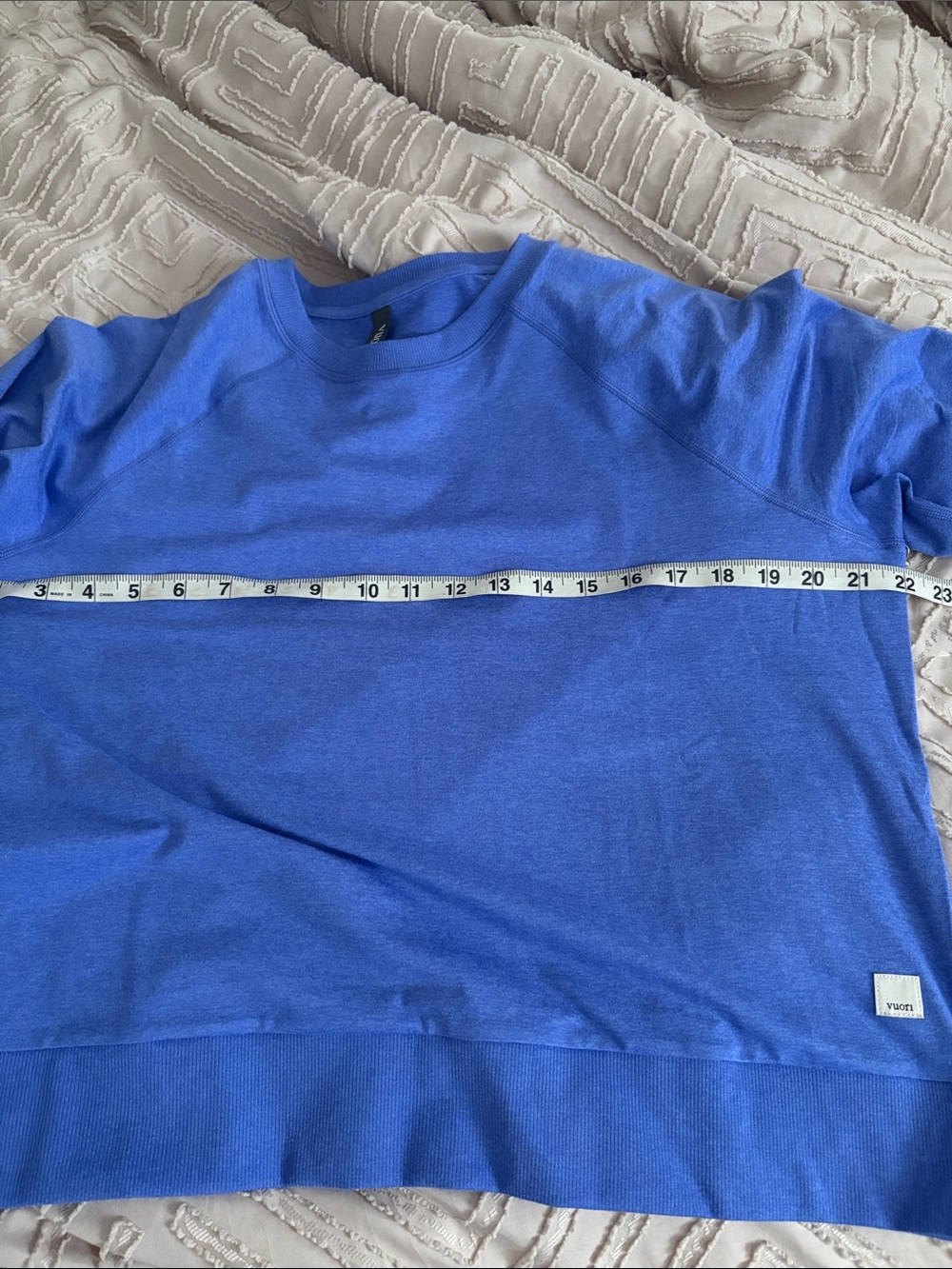 Vuori Halo Crew in Blue Iris Heather - Picture 7 of 8